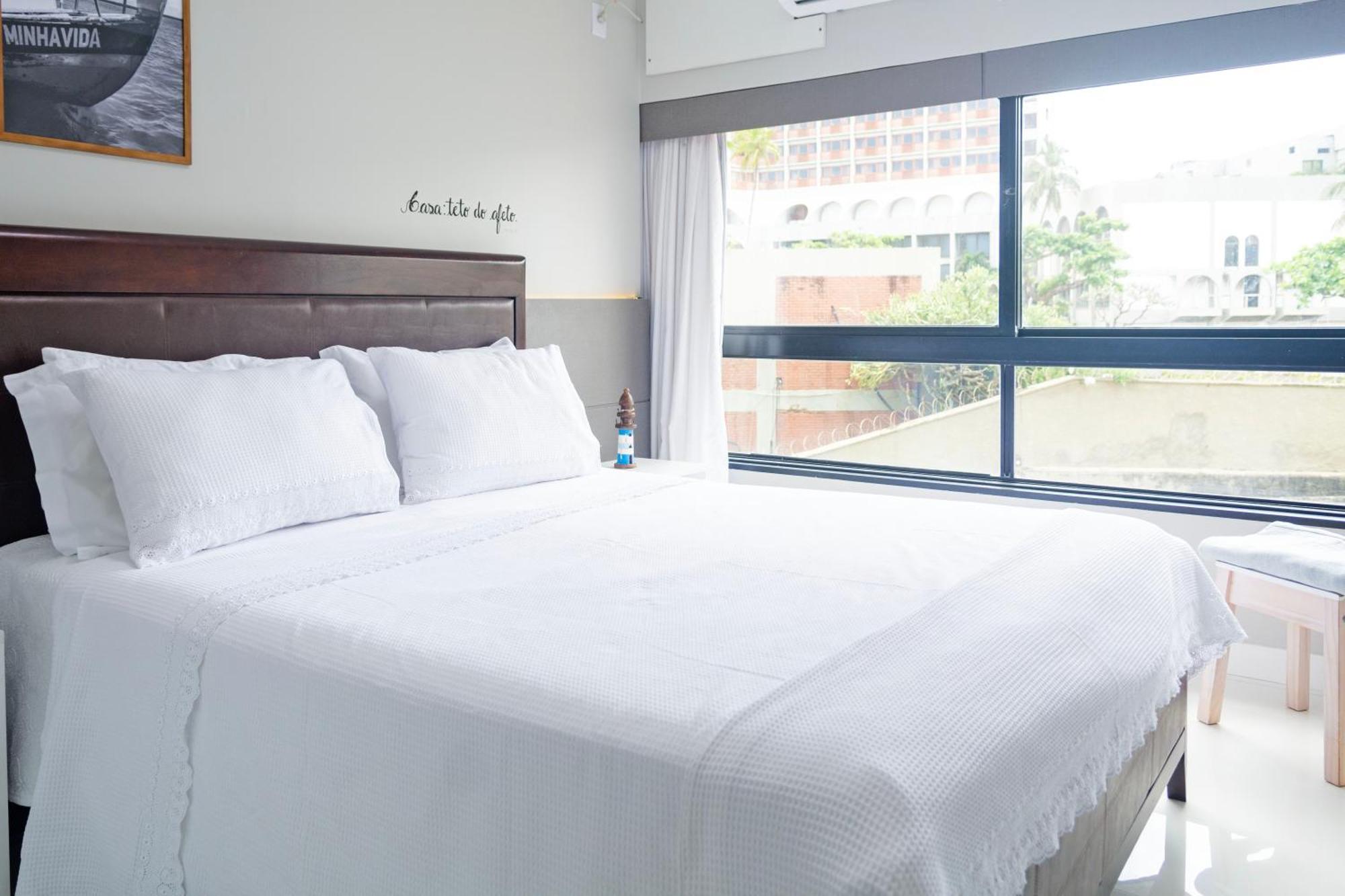 Aconchegante Beira-mar Ondina Apartment